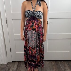 Free People Boho Floral Halter Maxi Dress in Black/Coral Cutouts Size 2